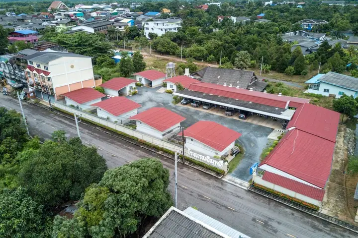 Та Кат Нгау: Chimphli Hotel