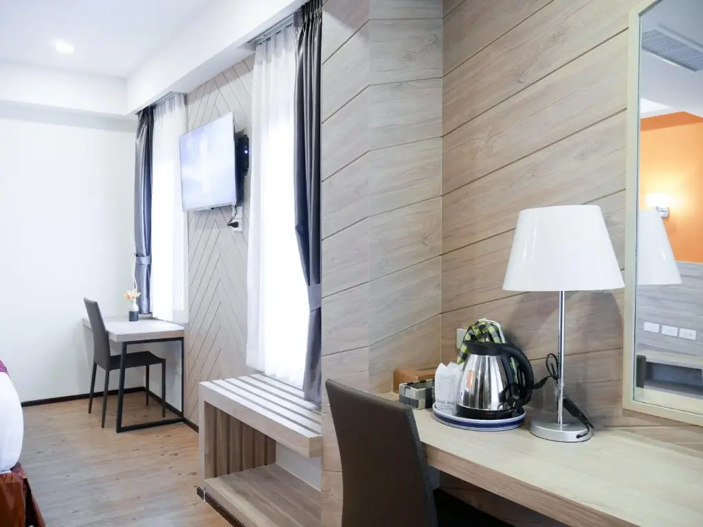 Нахон Фаном: Porpiang Hotel