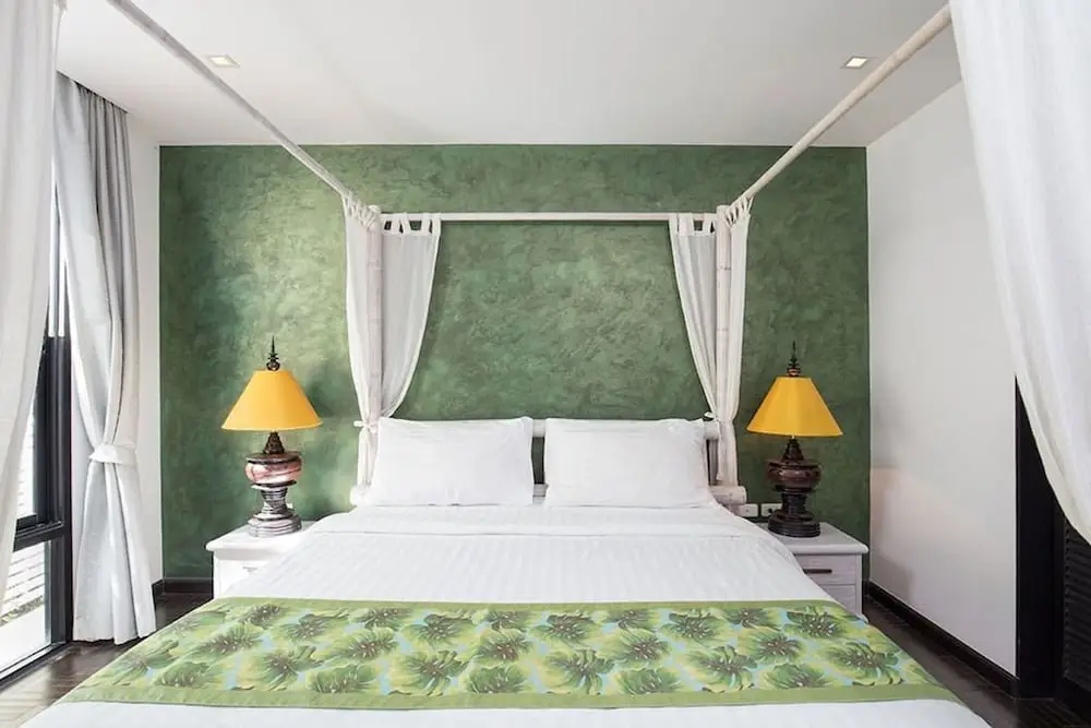 Муанг: Nai Harn Lake Villa by Holiplanet
