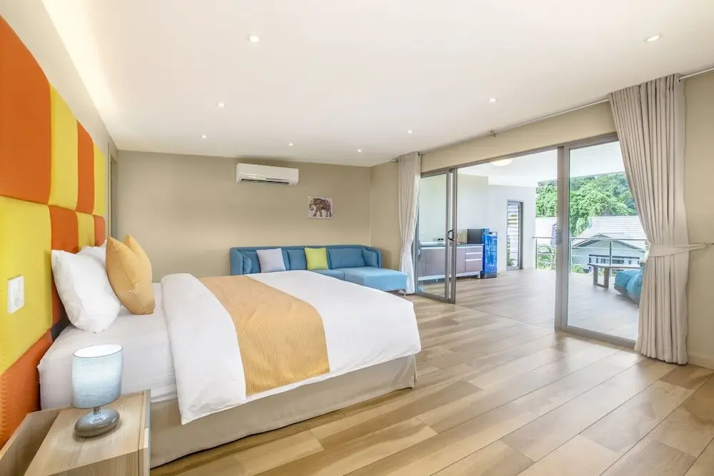 Самуи: 4 Bedrooms Villa Colibri