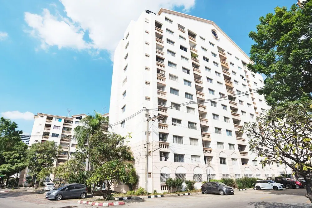 Бангкок: Century Park Condo By Favstay