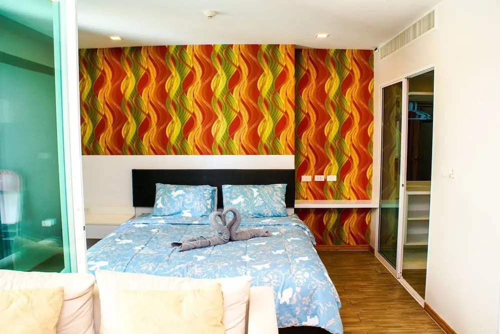Паттайя: Sixty Six Pattaya Beach Road Apartment