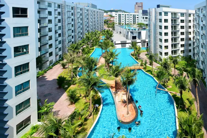 Паттайя: Апартаменты Arcadia Condo Big Pool-Big Gym