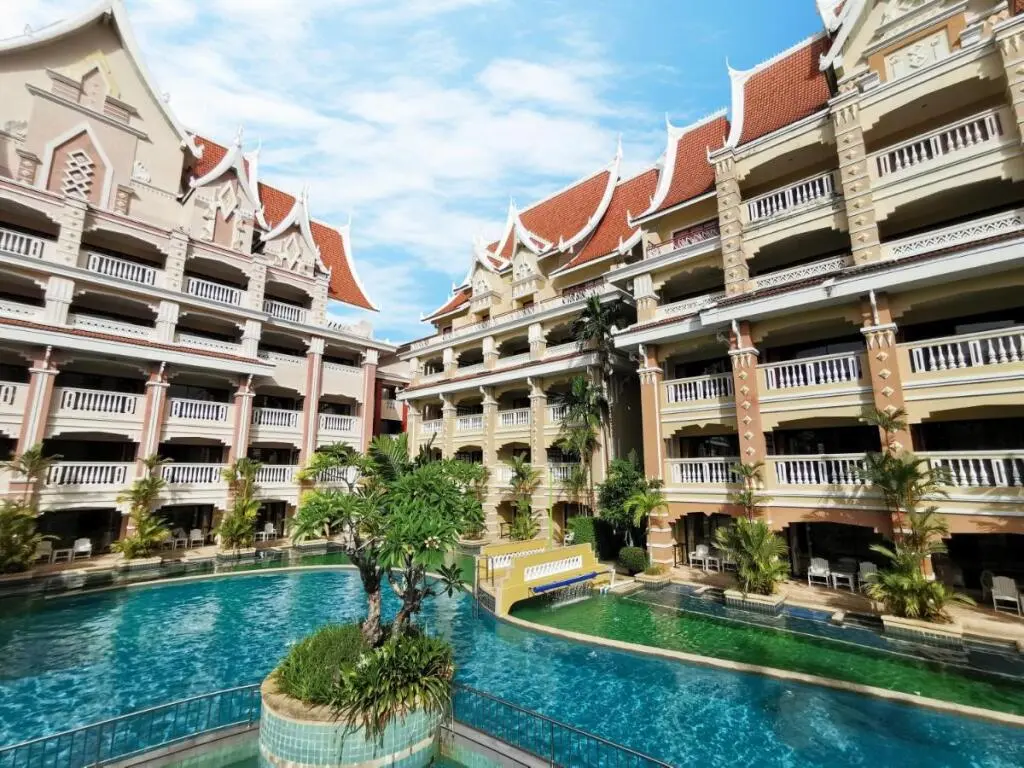 Краби: Ayodhaya Palace Beach Resort Krabi