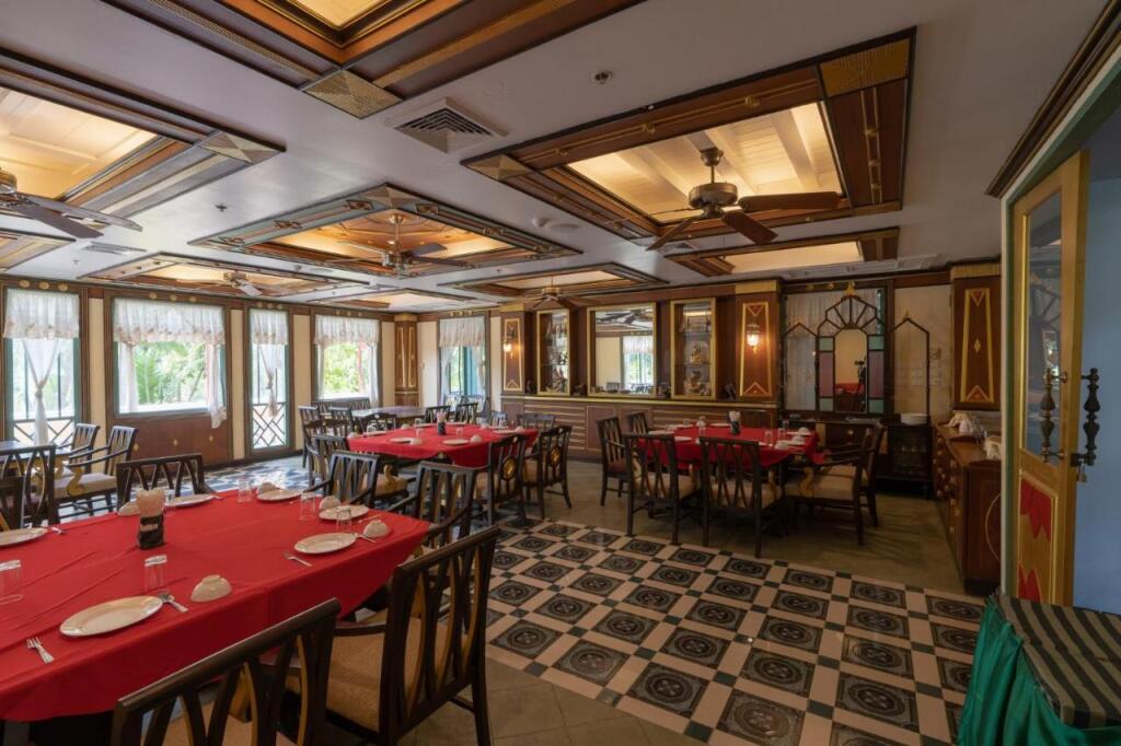 Краби: Ayodhaya Palace Beach Resort Krabi