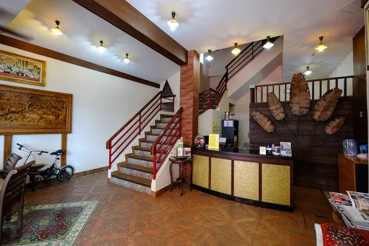 Паттайя: Red Balcony Hotel