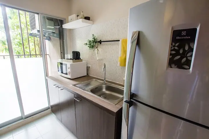 Кату: Dcondo Creek Design Room