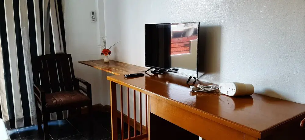 Муанг: Sala Bua Room Karon