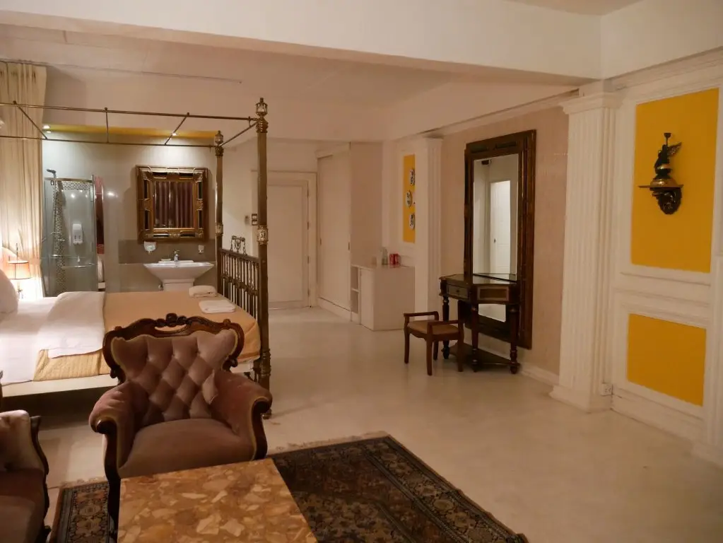 Кхонкэн: 7 Rooms Hotel