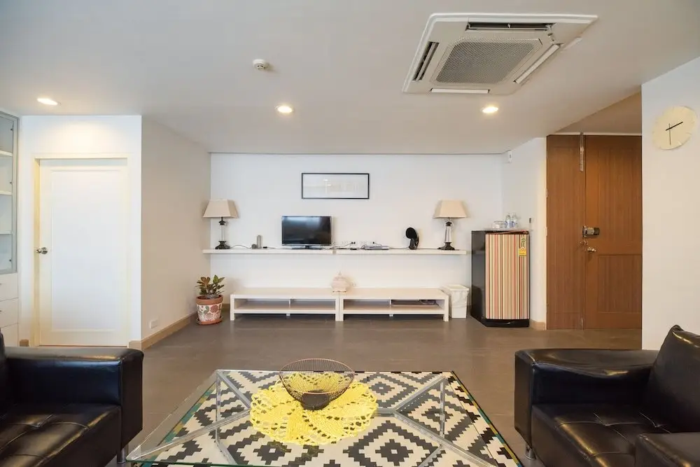 Бангкок: Capital O OYO 737 Beyond Suite Rama8