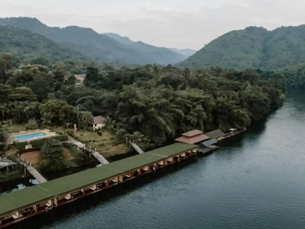Тха Кра Дан: The Hub Erawan Resort