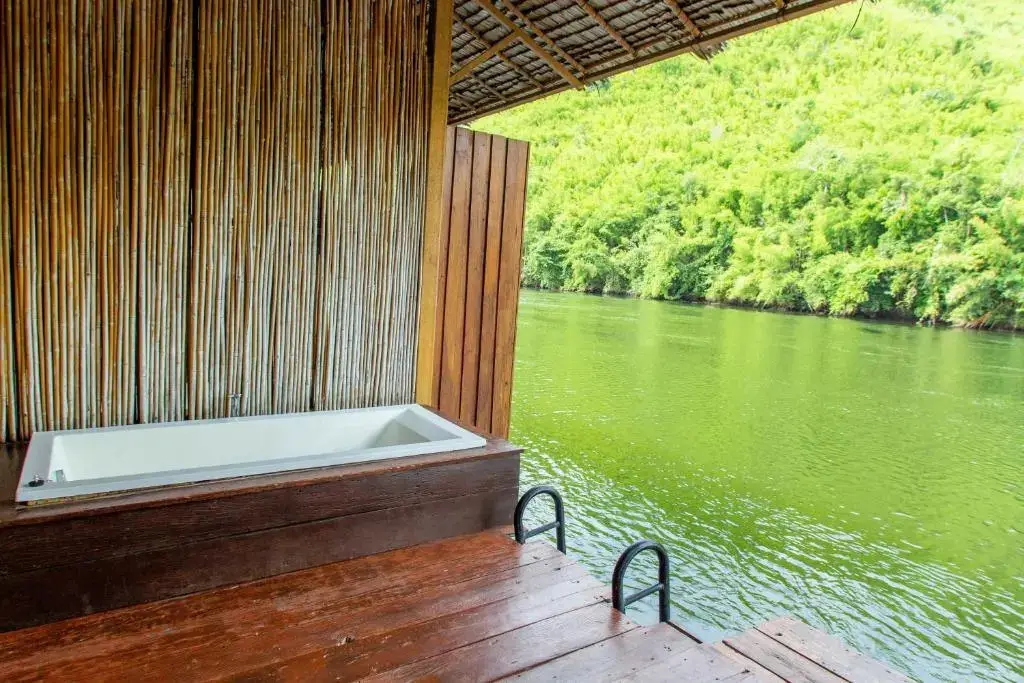 Тха Кра Дан: The Hub Erawan Resort
