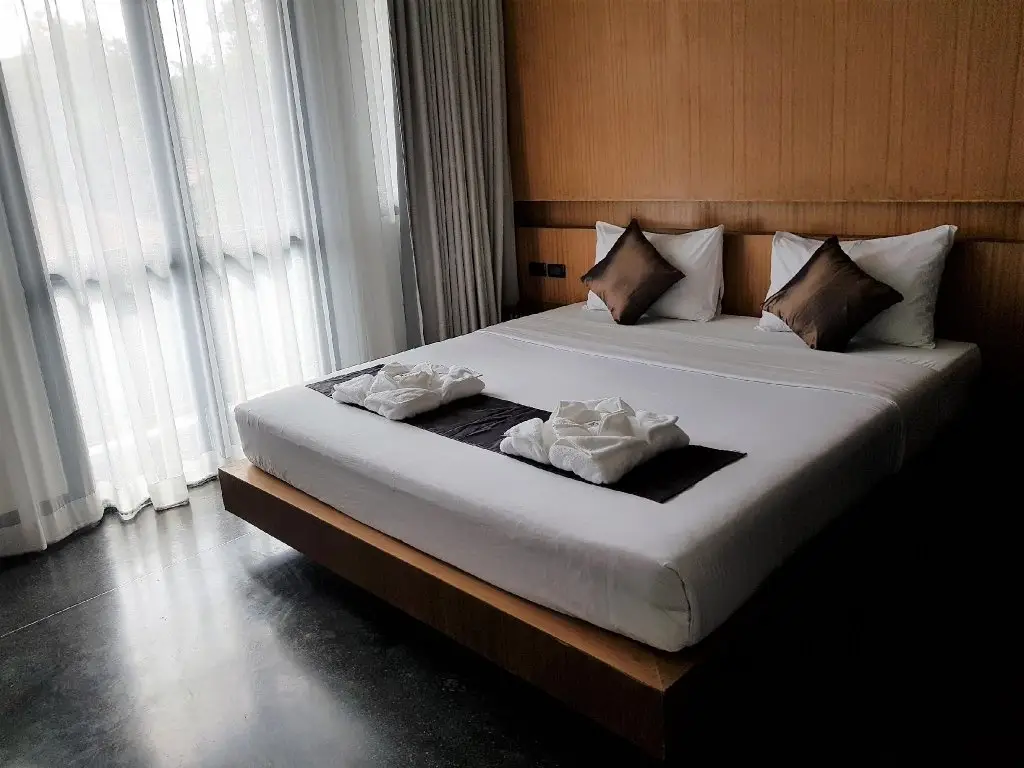 Чиангмай: The Humble Bed and Hotel