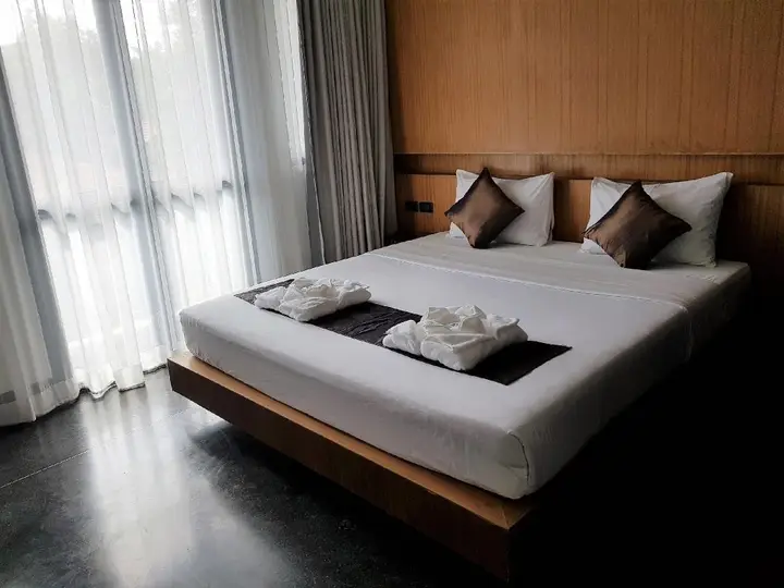 Чиангмай: The Humble Bed and Hotel