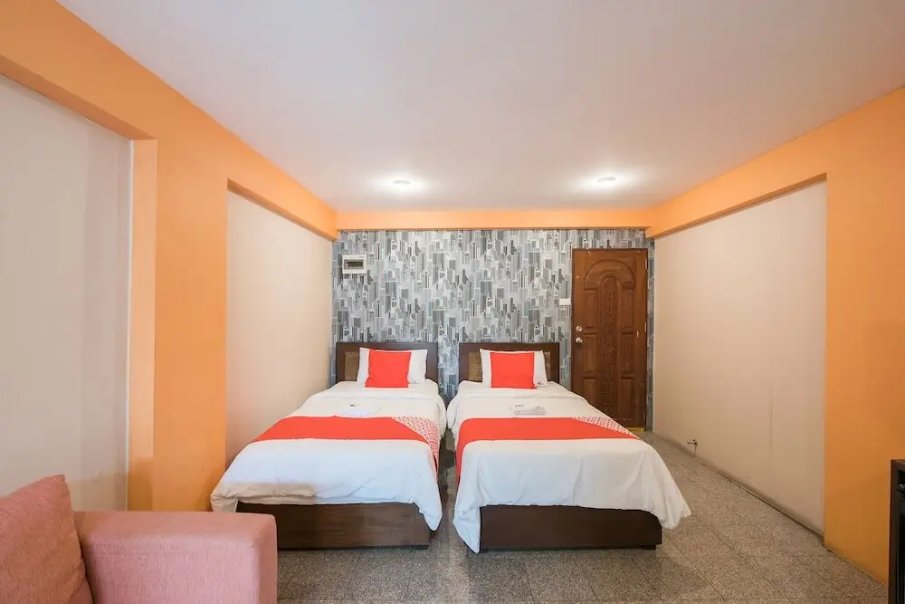 Бангкок: OYO 110 Old Town Hotel