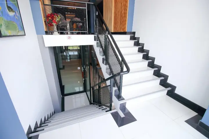 Бангкок: The Diamond 789 Minburee