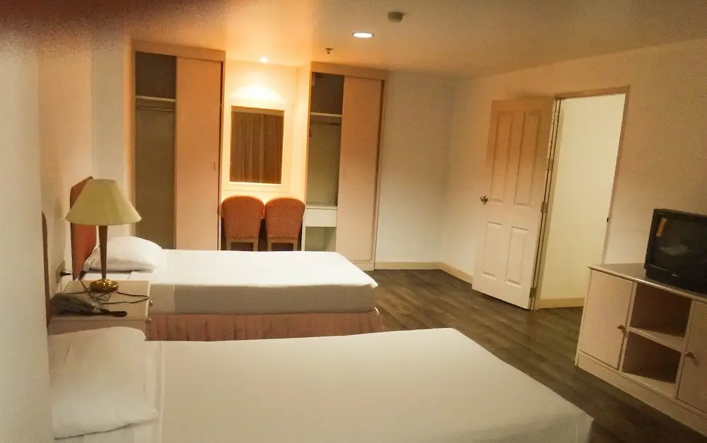 Бангкок: Lee Place Hotel