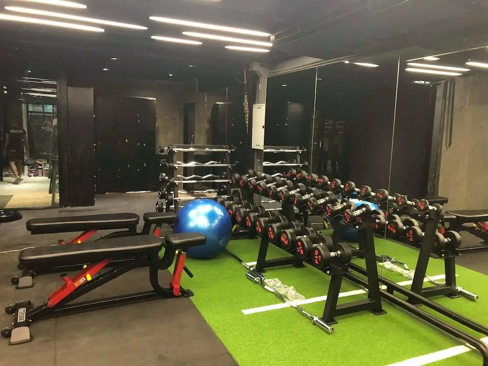 Бангкок: KruDam Gym Hostel