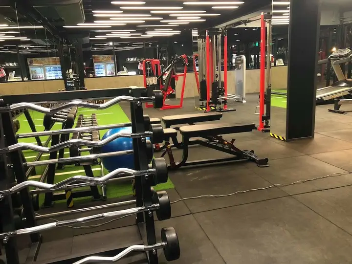Бангкок: KruDam Gym Hostel