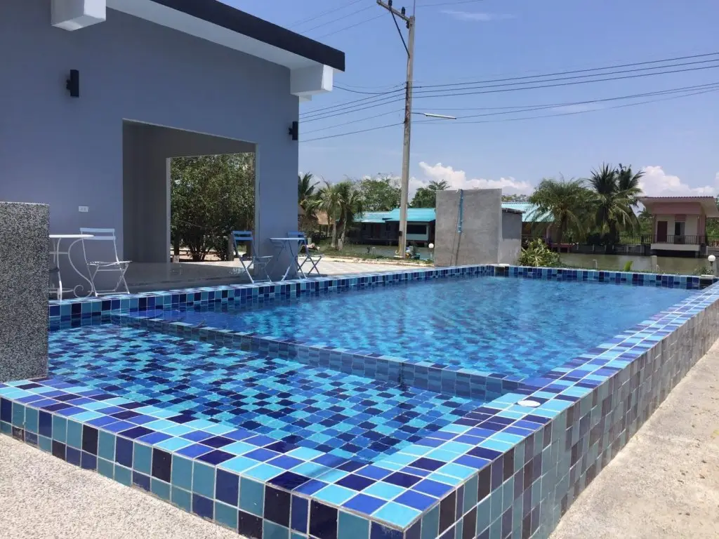 Тха-Май-Руак: Rim Nam Riva Resort