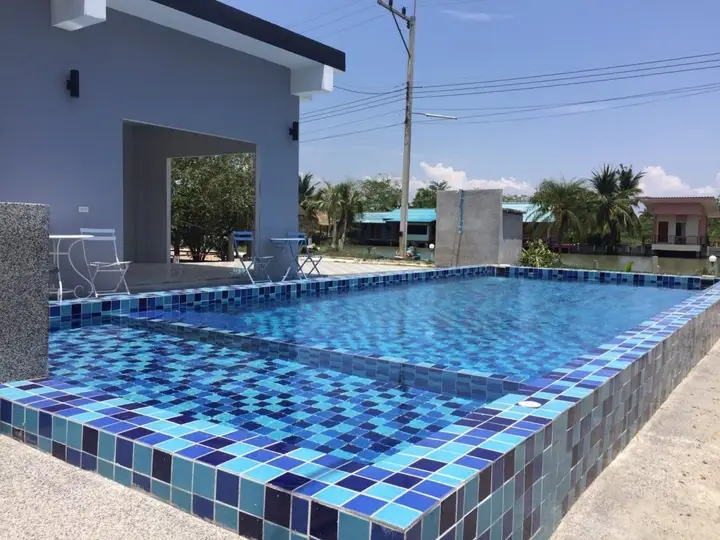 Тха-Май-Руак: Rim Nam Riva Resort