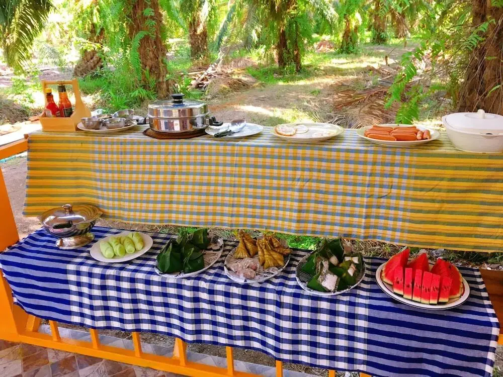 Патталунг: Ticket to Childhood Camping