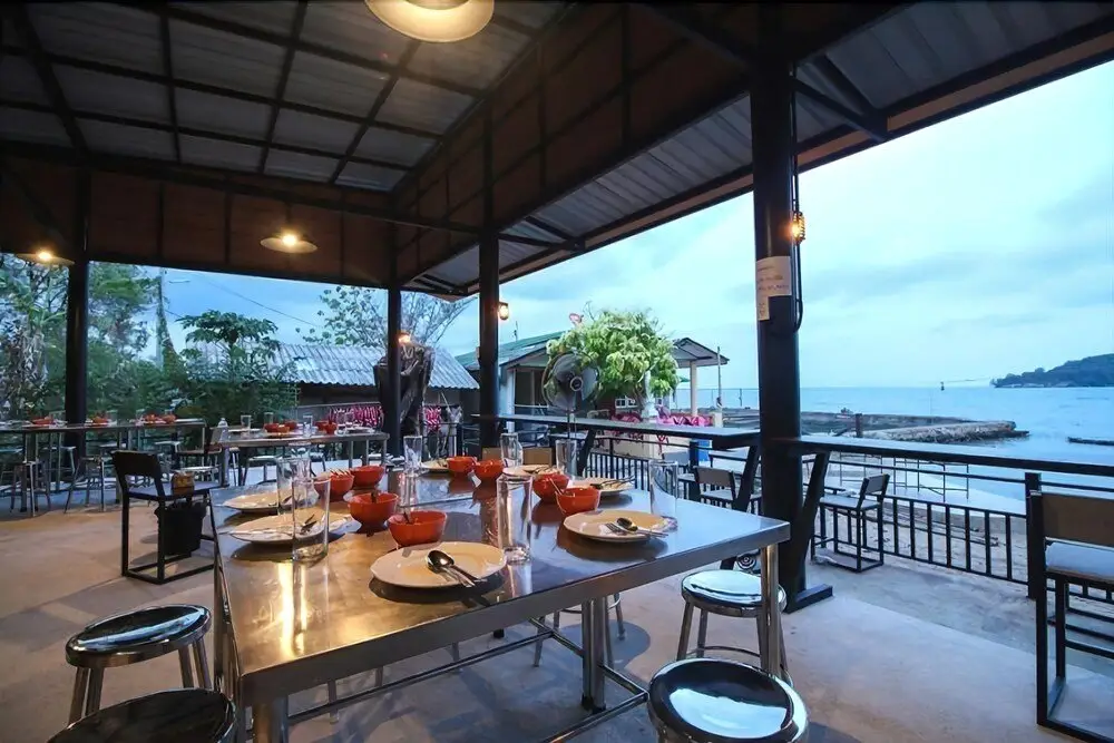 Та Кат Нгау: Charoengulpa Homestay