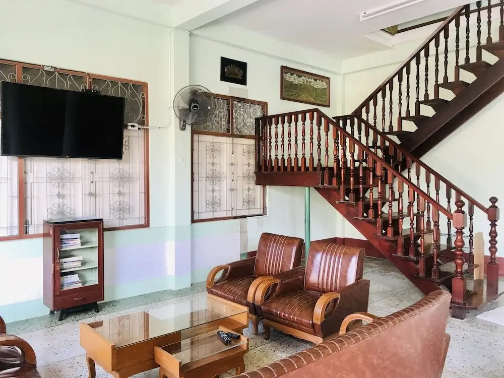 Та Кат Нгау: Charoengulpa Homestay