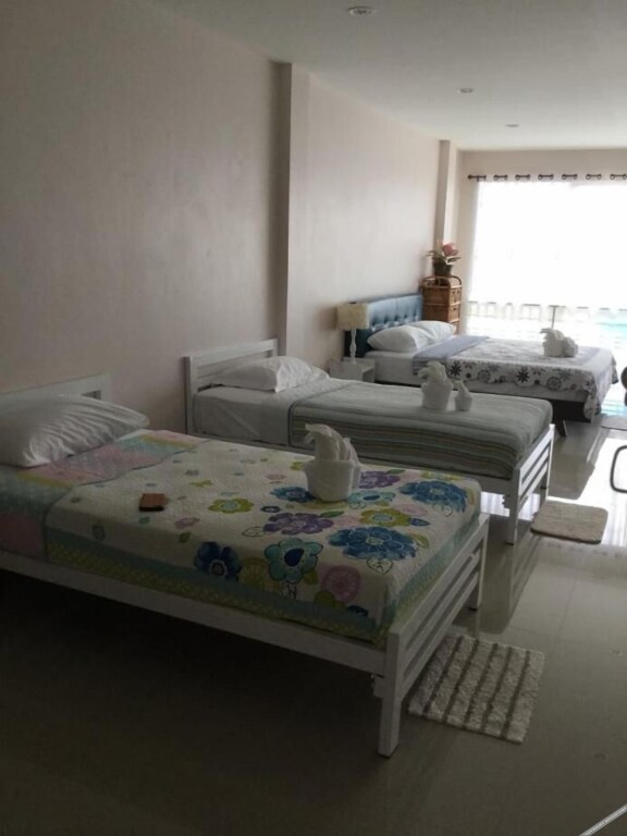 Чумпхон: Chogun Hostel
