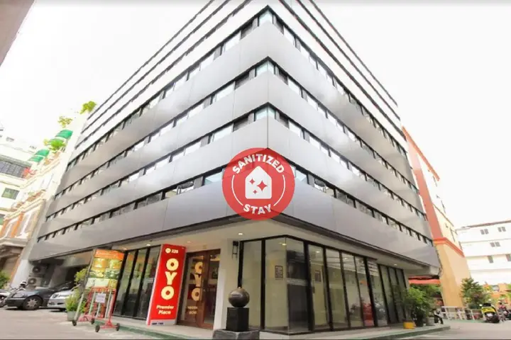 Бангкок: OYO 225 Premier Place Hotel