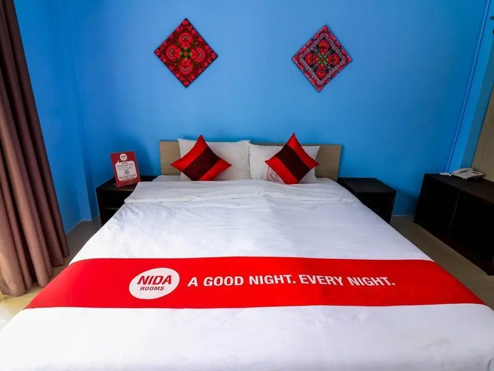 Чиангмай: Nida Rooms Rat Uthit Soi 7 Temple
