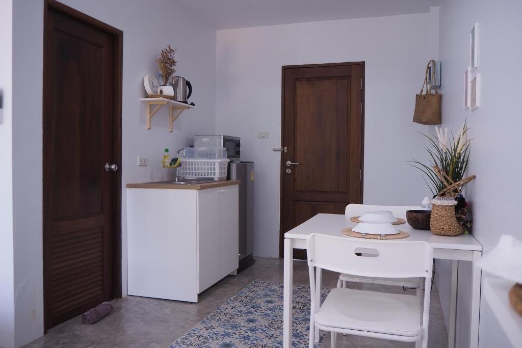 Тхаланг: Baan Trok Bedroom Studio Maikhao