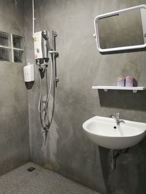 Банг Пхли: Happy Home Hostel Suvarnabhumi