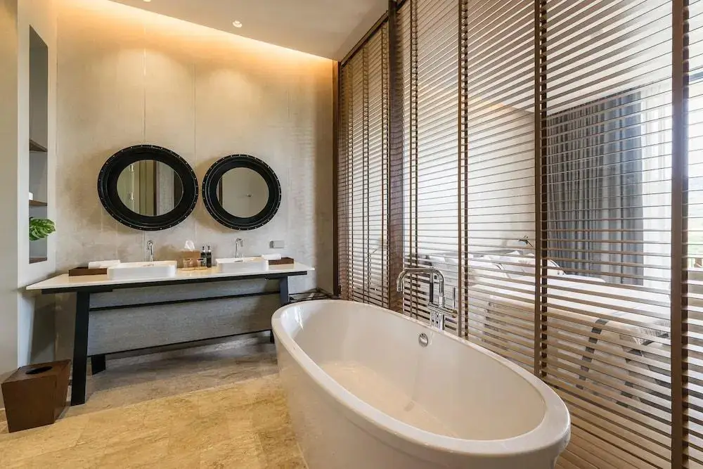 Пак-Чонг: Atta 2-bd Suite OR Pool Penthouse