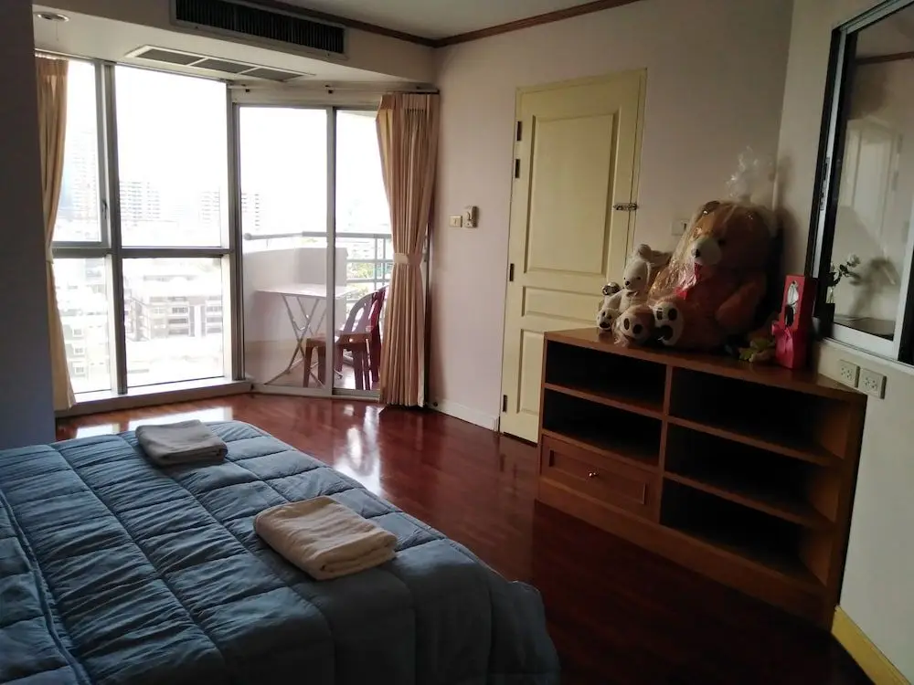Бангкок: Downtown Apartment near BTS Station