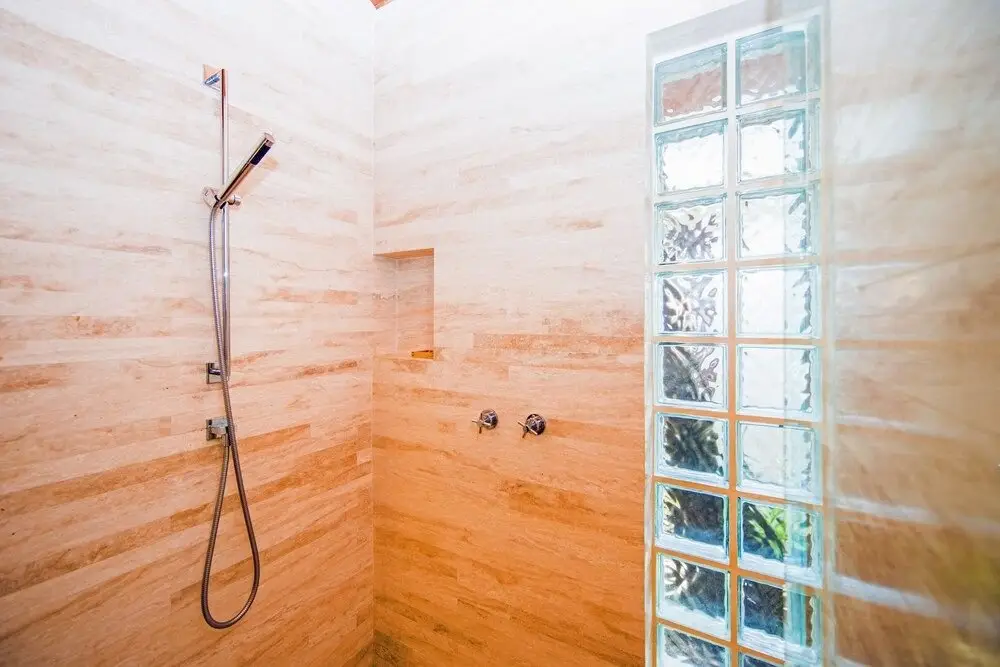 Тхаланг: Charming Beachfront Villa on Bangtao