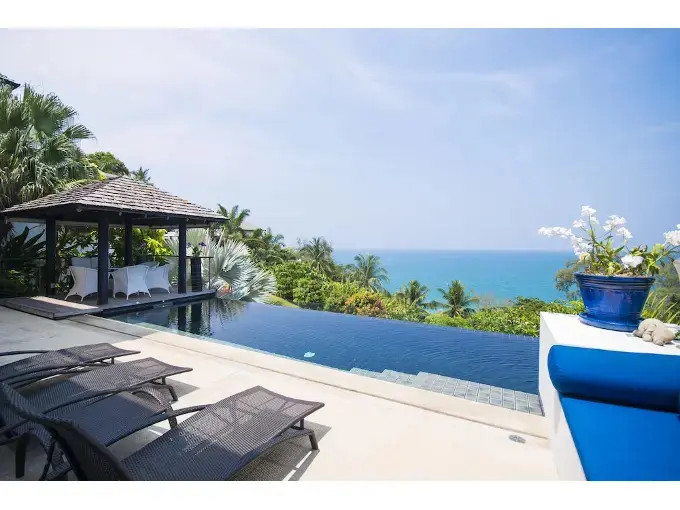 Тхаланг: Spacious 5-Bedroom Surin Beach Villa
