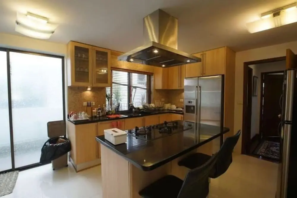Бангламунг: Pattaya YueHu Phoenix Deluxe Villa 5room