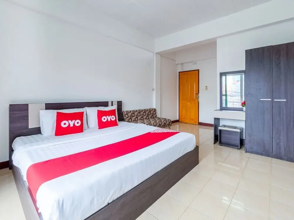 Паттайя: OYO 75306 Spice Guest House