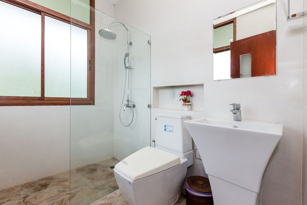 Хуахин: Unique Pool Villa with 5 Bedrooms and Sea View (PM-C1)