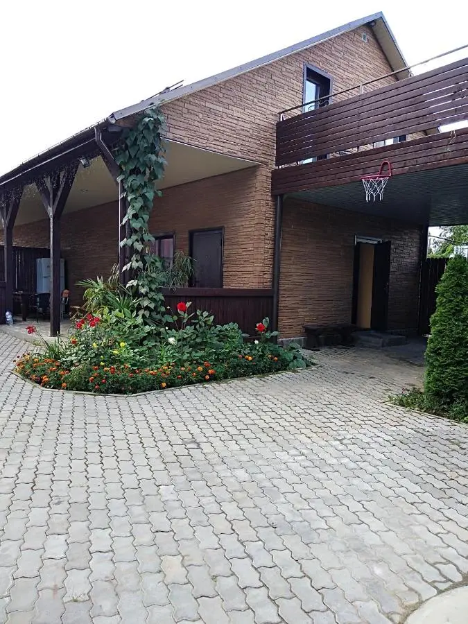 Смоленск: Guest house on Kutuzova