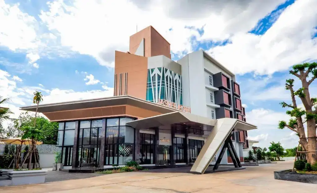 Банпхай: Jasper Hotel Ban Phai