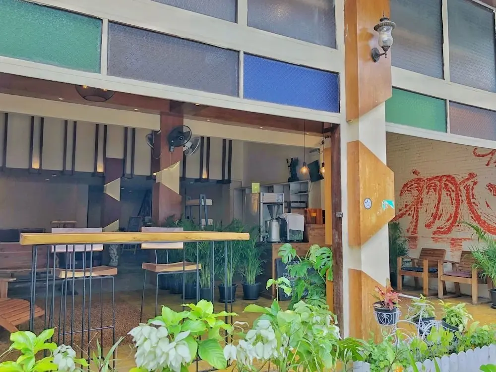 Чиангмай: De Nawarat Chiang Mai Boutique Apartment