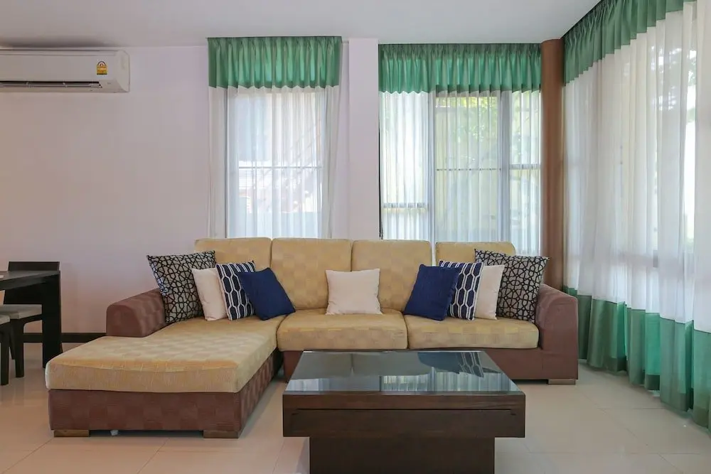 Паттайя: 4 BR Private Villa in V49 Pattaya w/ Village Pool