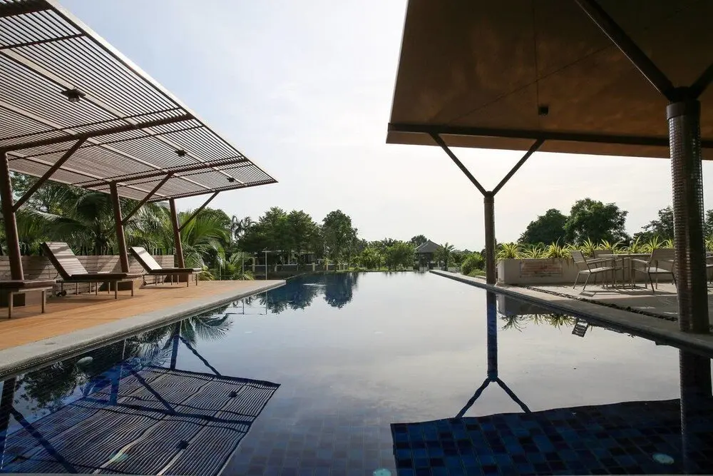 Паттайя: 4 BR Private Villa in V49 Pattaya w/ Village Pool