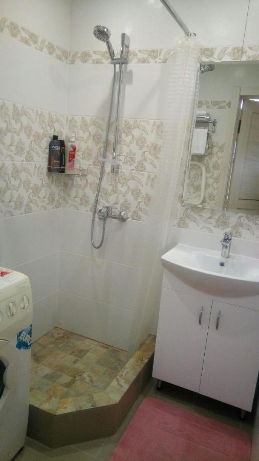 Смоленск: Apartment on Rayevskogo 10