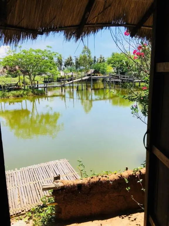 Сам-Рои-Йот: Numpubaandin Homestay