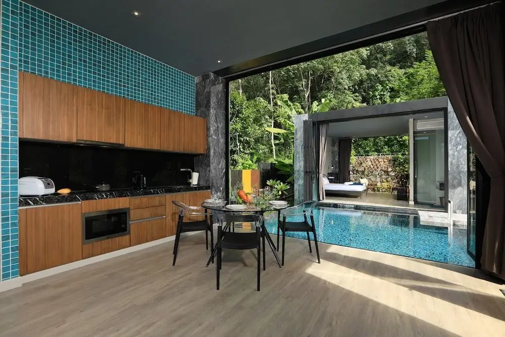 Кату: Villa Sauvage