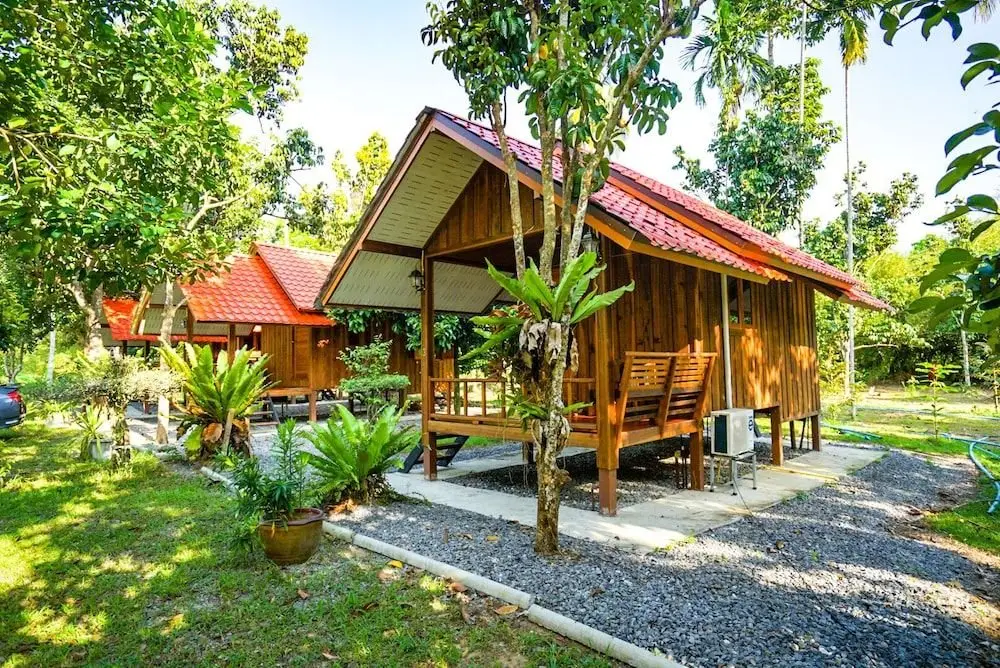 Лансака: Talaungjit Resort & Garden