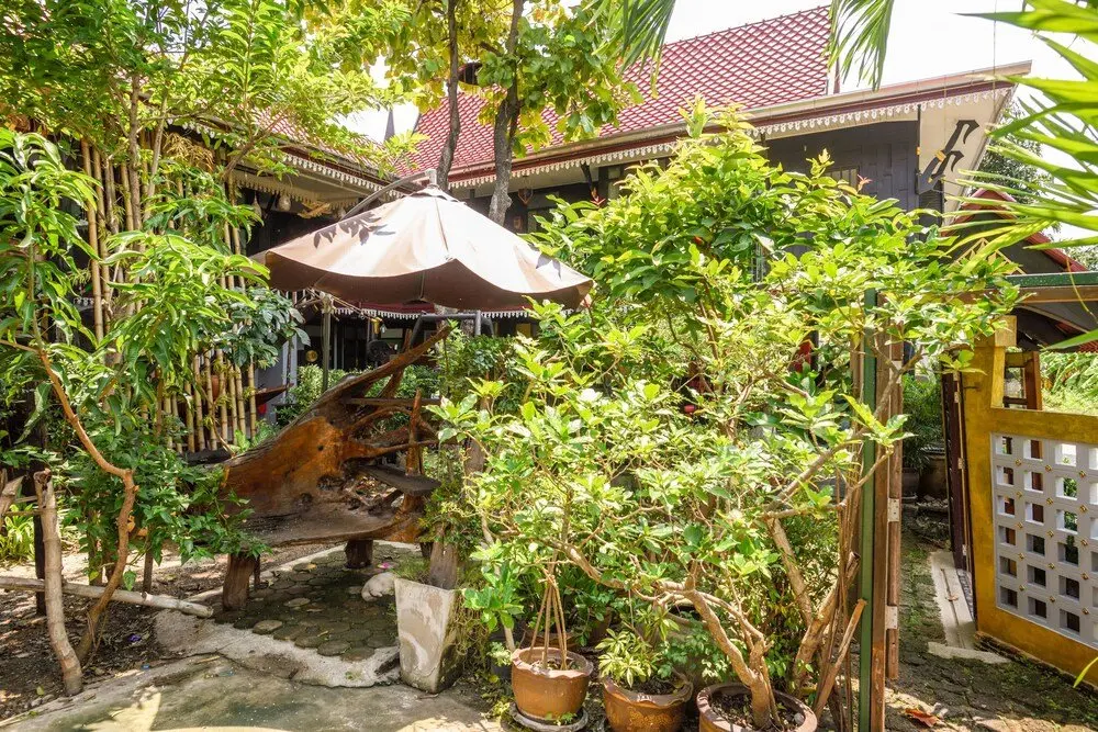 Бангкок: Oyo 326 Ruen Thai Mareeya